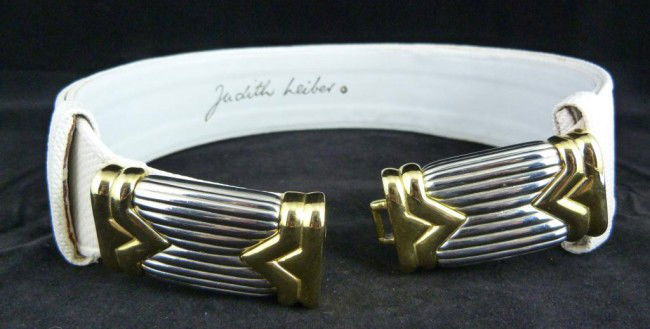 JUDITH LEIBER CREME BELT LIZARD w 2 TONE BUCKLE: Judith Leiber cream snake leather belt. Has two-tone gold and chrome hardware. 22" - 37 1/2" length x 2" width (56cm - 95.3cm x 5cm)