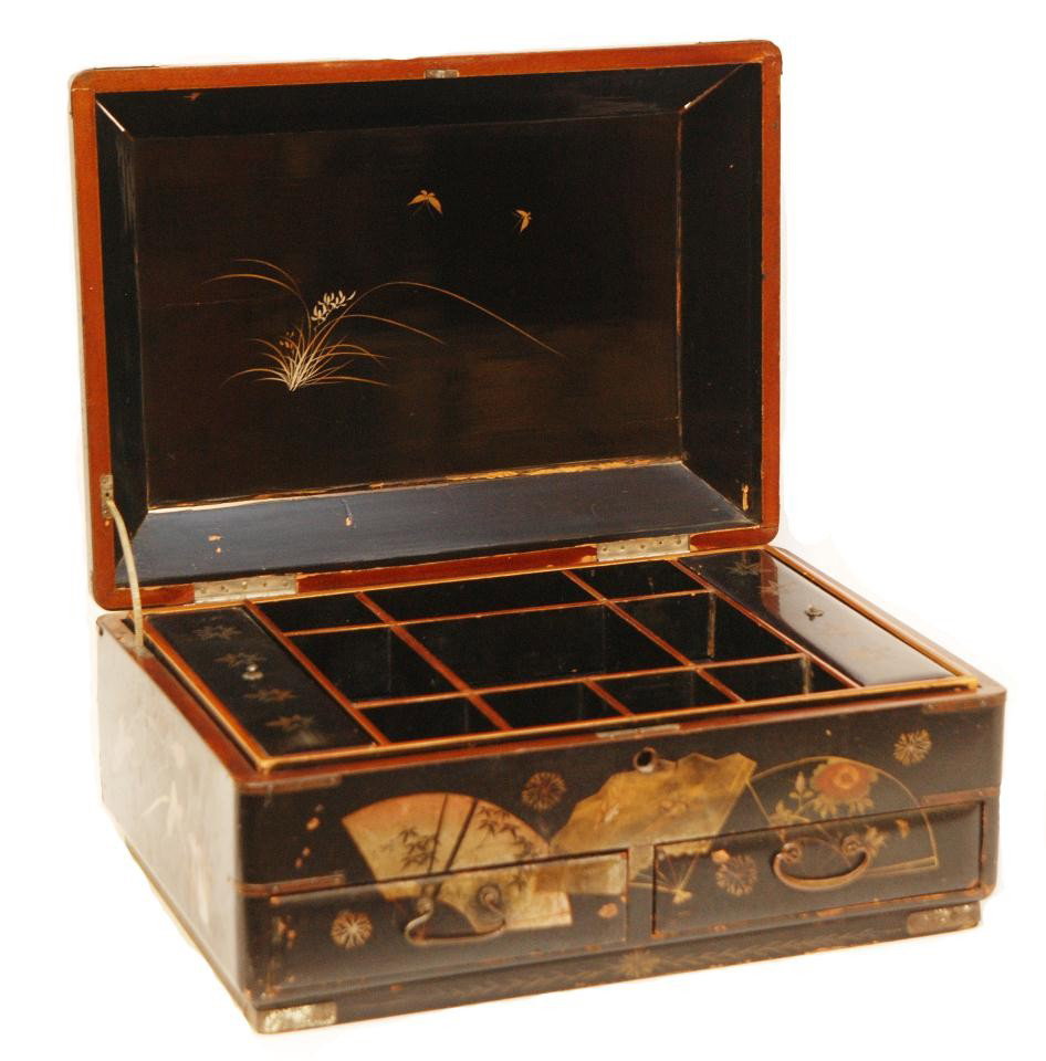 CHINESE HANDMADE WOOD & COPPER OVERLAY JEWELRY BOX: Chinese hand carved wood & copper overlay lacquered box. Has hand painted designs throughout depicting flowers, fans and butterflies. Has hinged top revealing two covered compartments and removable te