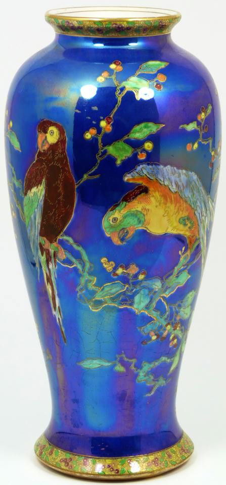 ANTIQUE W&R CARLTON WARE FAIRYLAND IRIDESCENT VASE: Stunning hand painted antique W & R Carlton Ware Stoke on Trent English porcelain Fairyland vase. Has an unusual iridescent background with parrot design and incredible lustre. Has a hand painted enam