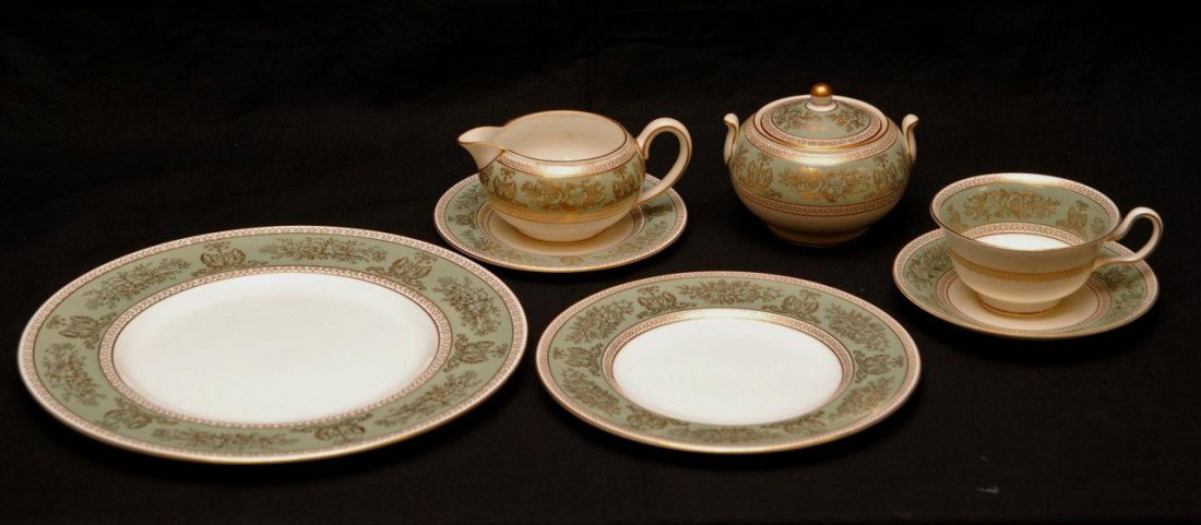 61pc WEDGWOOD SAGE GREEN COLUMBIA GOLD CHINA SET: 61 piece Wedgwood English porcelain service for 12 china set in the Columbia Gold pattern having the Sage Green color scheme. Set includes 12 dinner plates 10 3/4" (27.3cm), 12 salad plates 8 1/8" dia