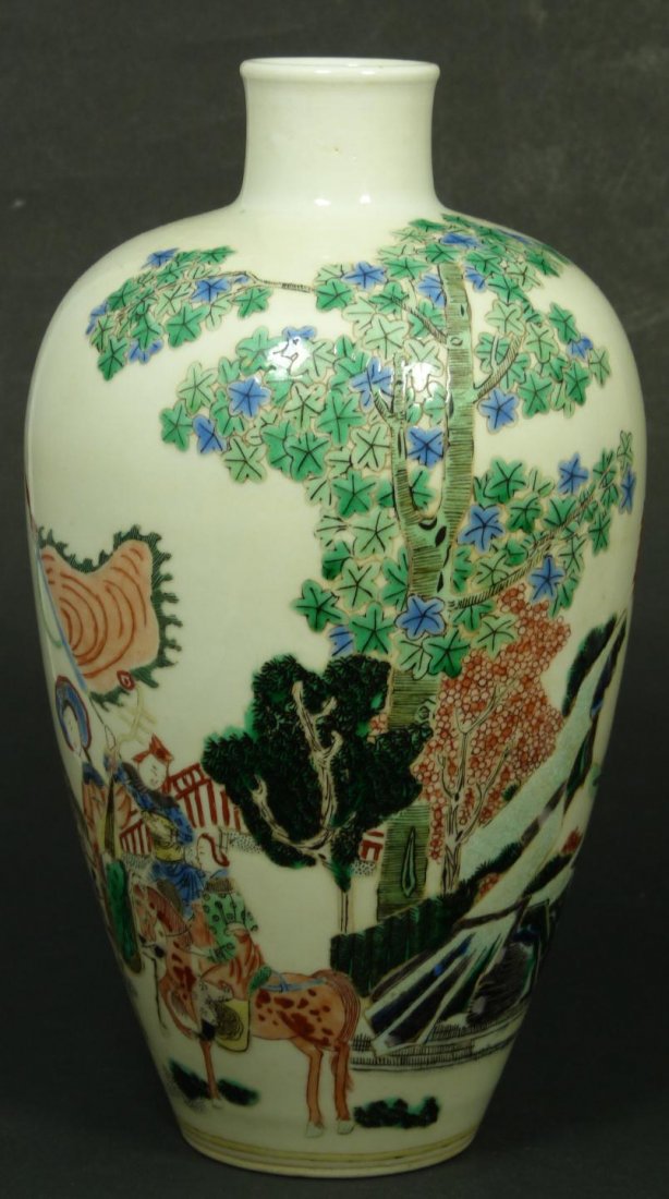 18th CENTURY CHINESE PORCELAIN BLUE & GREEN VASE: Antique Chinese Qing Dynasty hand painted blue and green Mei Ping vase depicting a courtyard scene with men and women. Measures 9 3/8" height (23.8cm). Total weight of 736 grams.