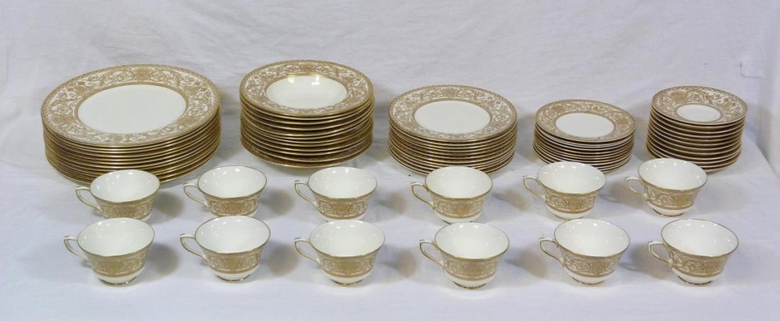 72 PIECE ROYAL WORCESTER EMBASSY CHINA SET: 72 piece Royal Worcester China set having a five piece service for twelve in the Embassy pattern. Set includes 12 dinner plates (10 7/8"), 12 salad / dessert plates (8"), 12 rimmed soup bowls (8 1/4")
