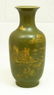 19th CENTURY CHINESE GREEN AND GOLD VASE
