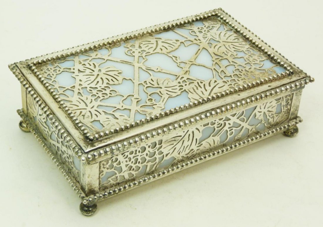 AFTER TIFFANY & CO SILVER PLATE & GLASS DRESSER BO: AFTER TIFFANY & CO SILVER PLATE & GLASS DRESSER BOX Stamped Tiffany Studios New York. Measures 4" (10.16cm) x 6-1/2" (16.51cm). Total weight 618g