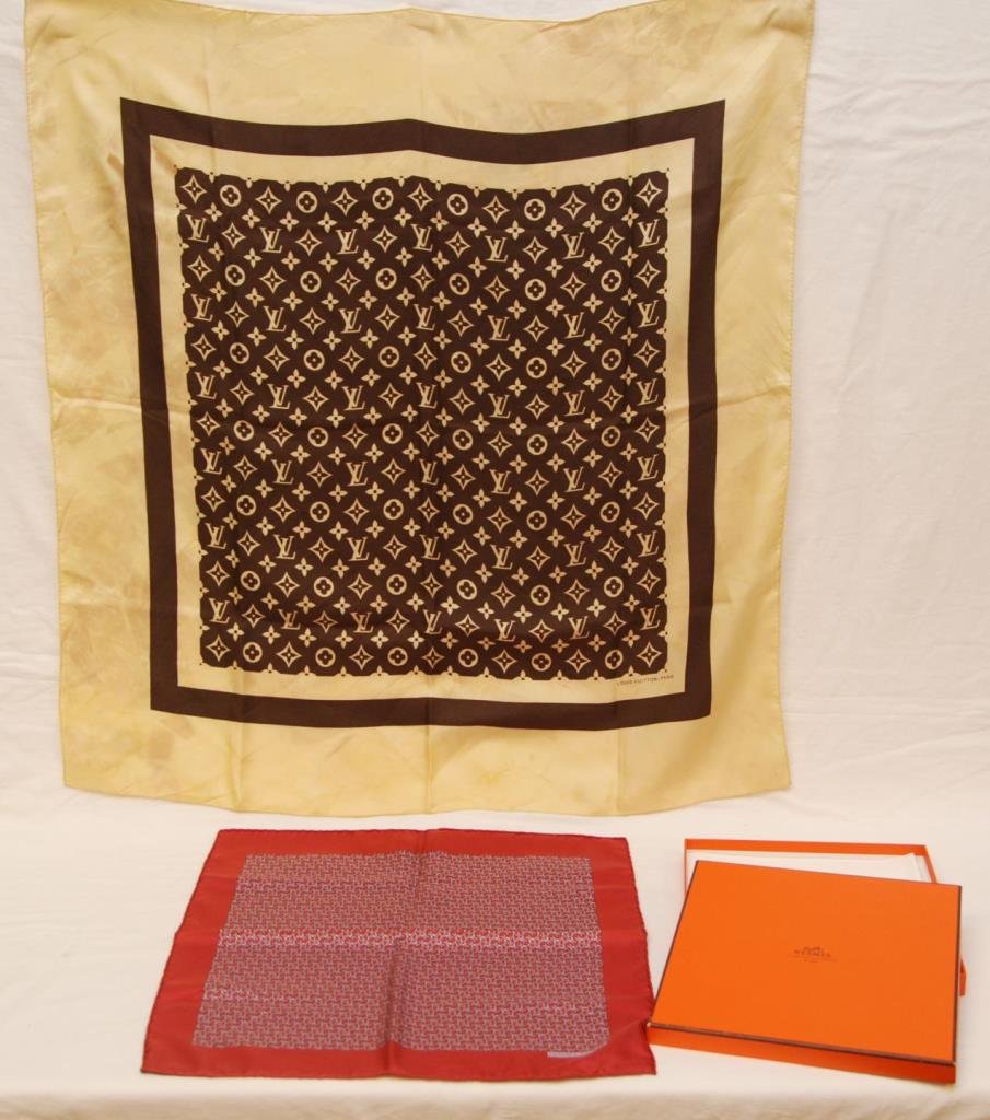 HERMES SILK POCKET SQUARE & LOUIS VUITTON SCARF: A lot of two Paris, France designer silk items including a Hermes pocket square measuring 16 1/2" x 16 1/2" (41.9cm x 41.9cm) and a Louis Vuitton monogram scarf measuring 32" x 31" width (81.2cm x 78.