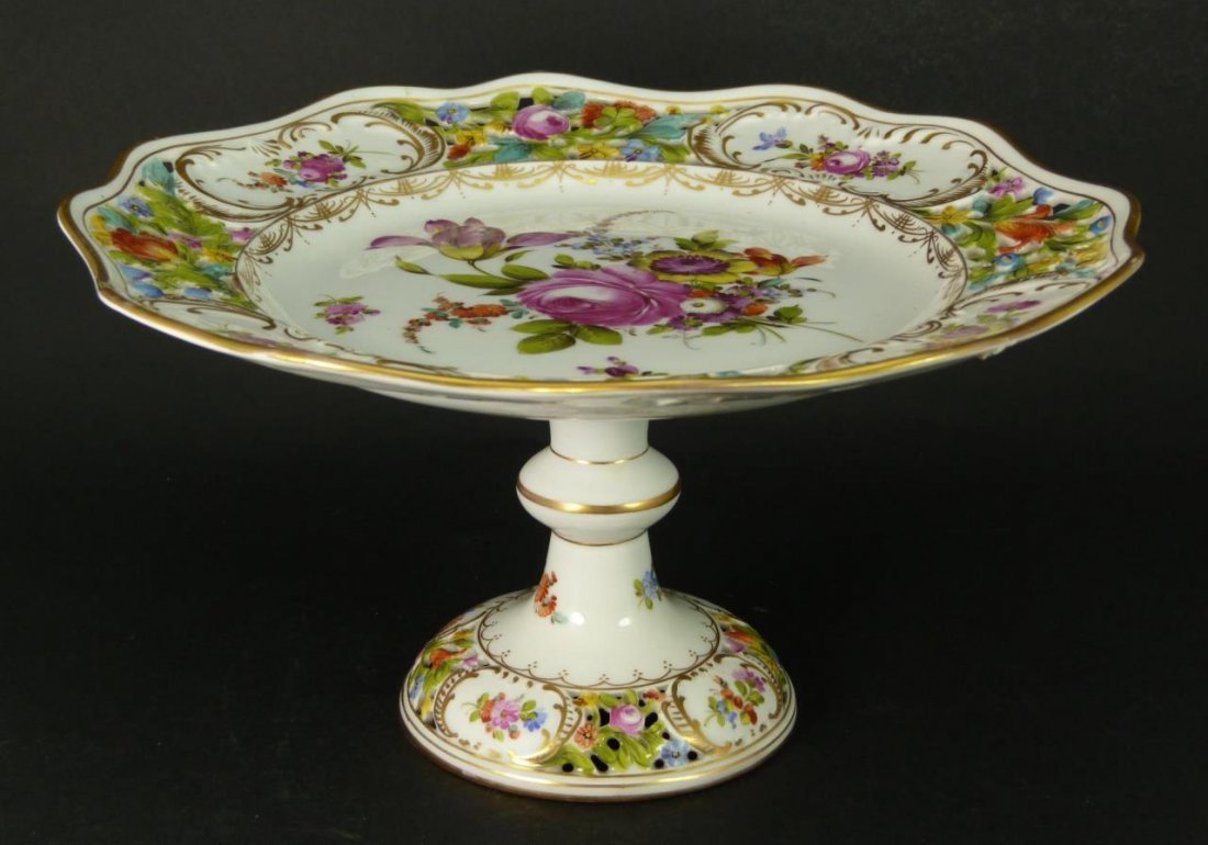 DRESDEN HAND PAINTED RETICULATED CAKE STAND: DRESDEN HAND PAINTED RETICULATED CAKE STAND Measures 9-1/2" across (24.13cm) x 5" tall (12.7cm). Signed in blue under base. Total weight 742g