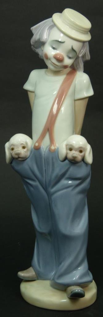 LLADRO RARE "LITTLE PALS" 1ST CLUB PIECE 7600: The first of the series of club pieces. Little Pals has auctioned as high as $4500.00. Retired in 1986. We offer with no box. Measures 8 3/4" (22.22cm) Height. Total approx weight 387g.