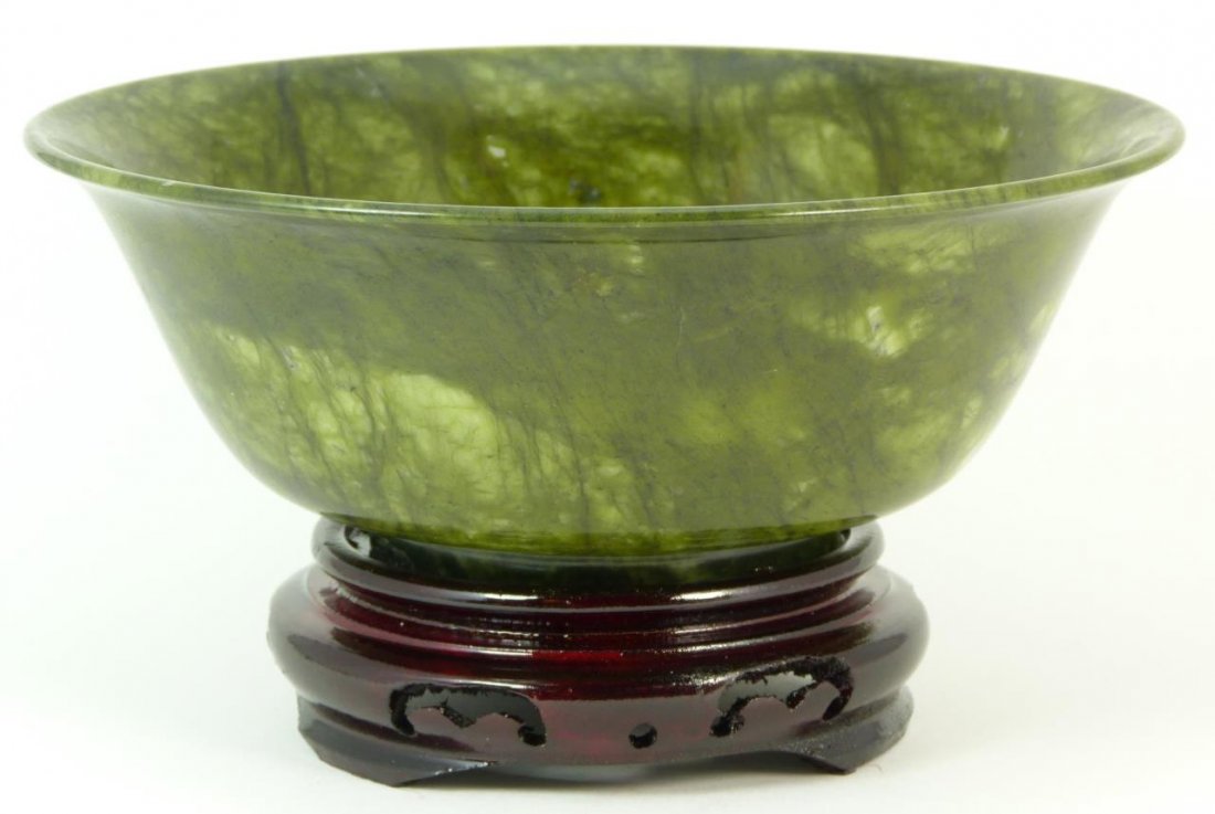 VINTAGE CARVED CHINESE SPINACH JADE BOWL
