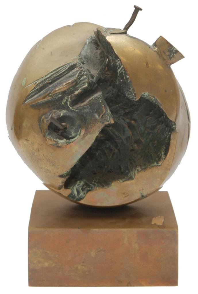 PRINCE MONYO SIMON MIHAILESCU-NASTUREL BRONZE: Large abstract bronze sculpture by Prince Monyo Simon Mihailescu-Nasturel (b. 1926). 'In the late 1970's, after leaving his mark on Canada, Prince Monyo returned to the United States to live. He did o