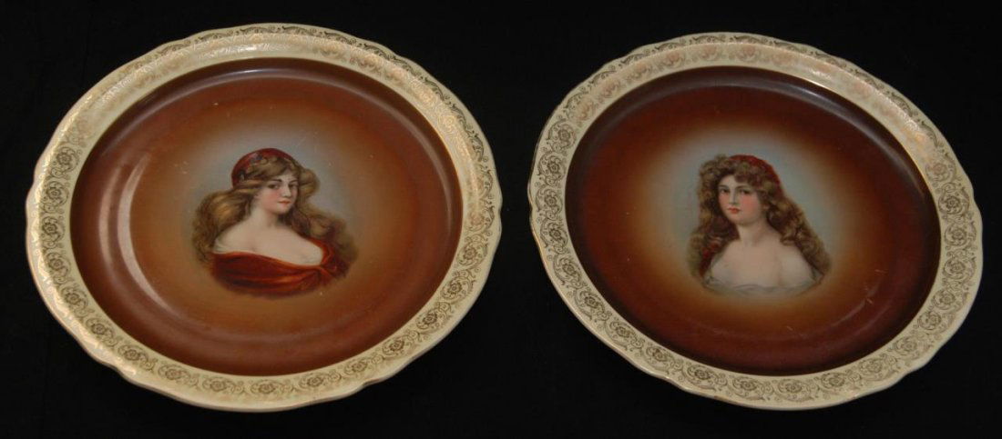 PAIR OF BAVARIAN PORCELAIN PORCELAIN PLATES (1 of 5)