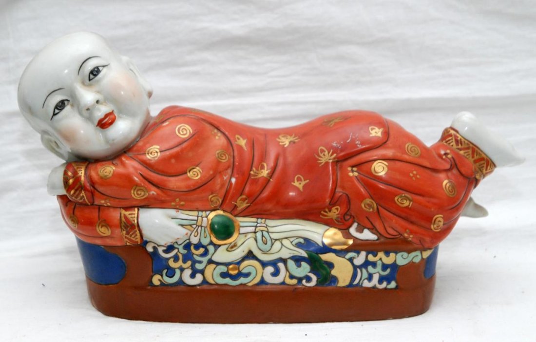 CHINESE 20TH.C PORCELAIN OPIUM PILLOW (1 of 6)