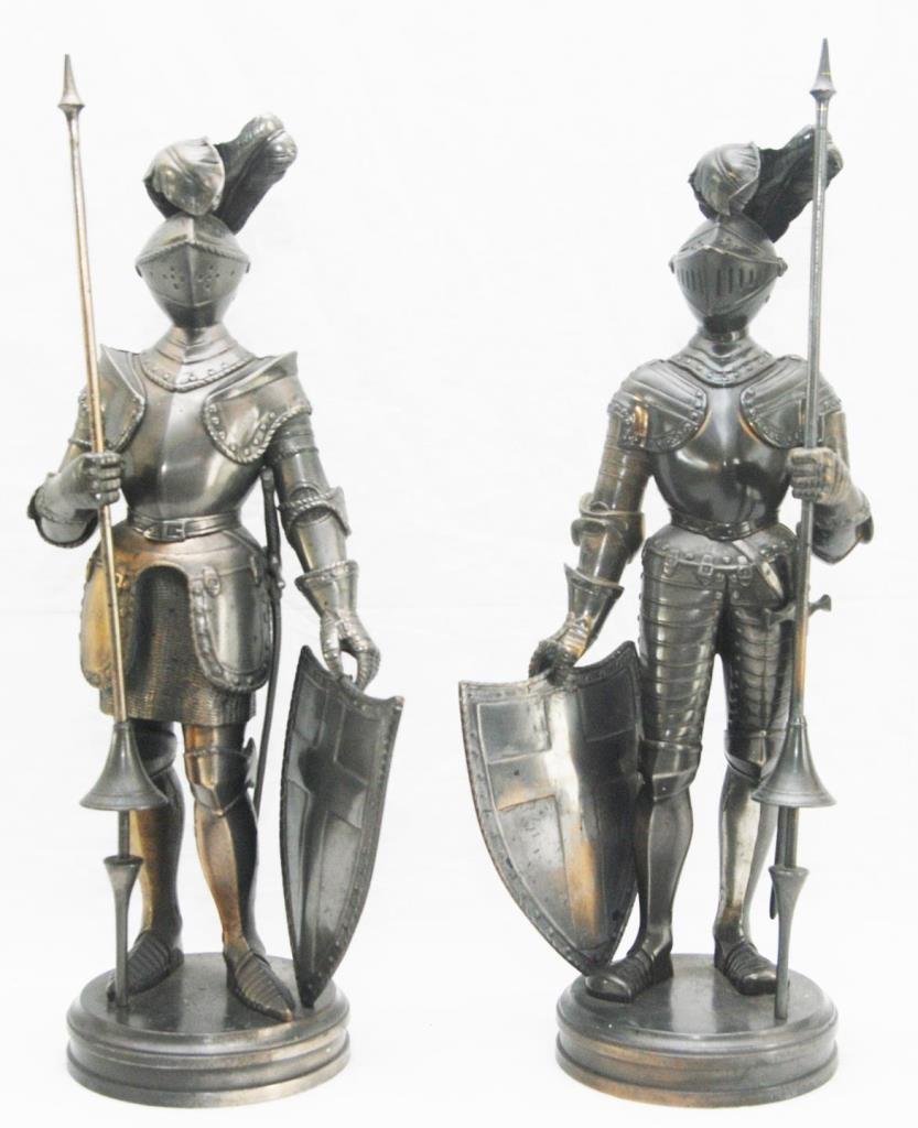 PAIR OF VINTAGE SILVERED BRONZE KNIGHTS (1 of 4)