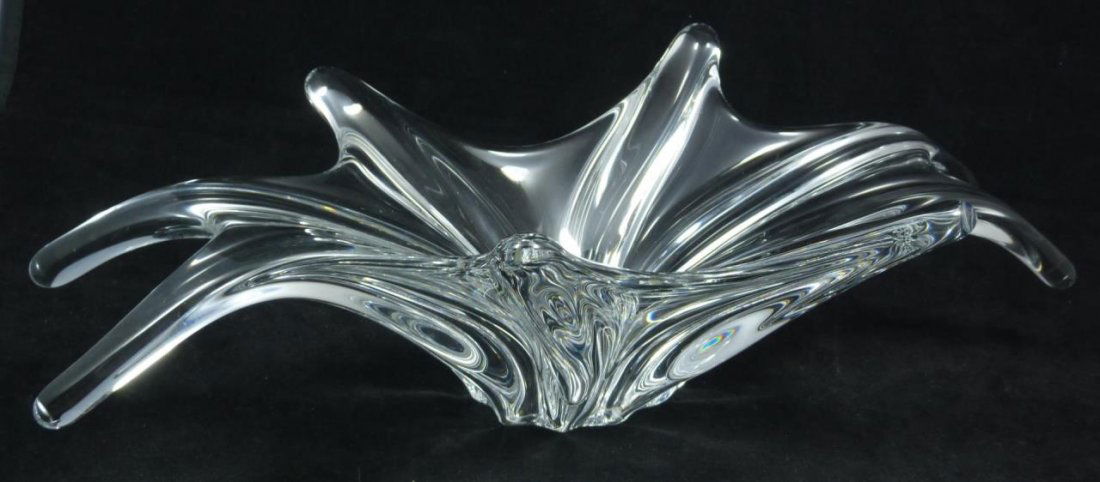 BACCARAT FRENCH CRYSTAL FREE-FORM CENTER BOWL (1 of 5)