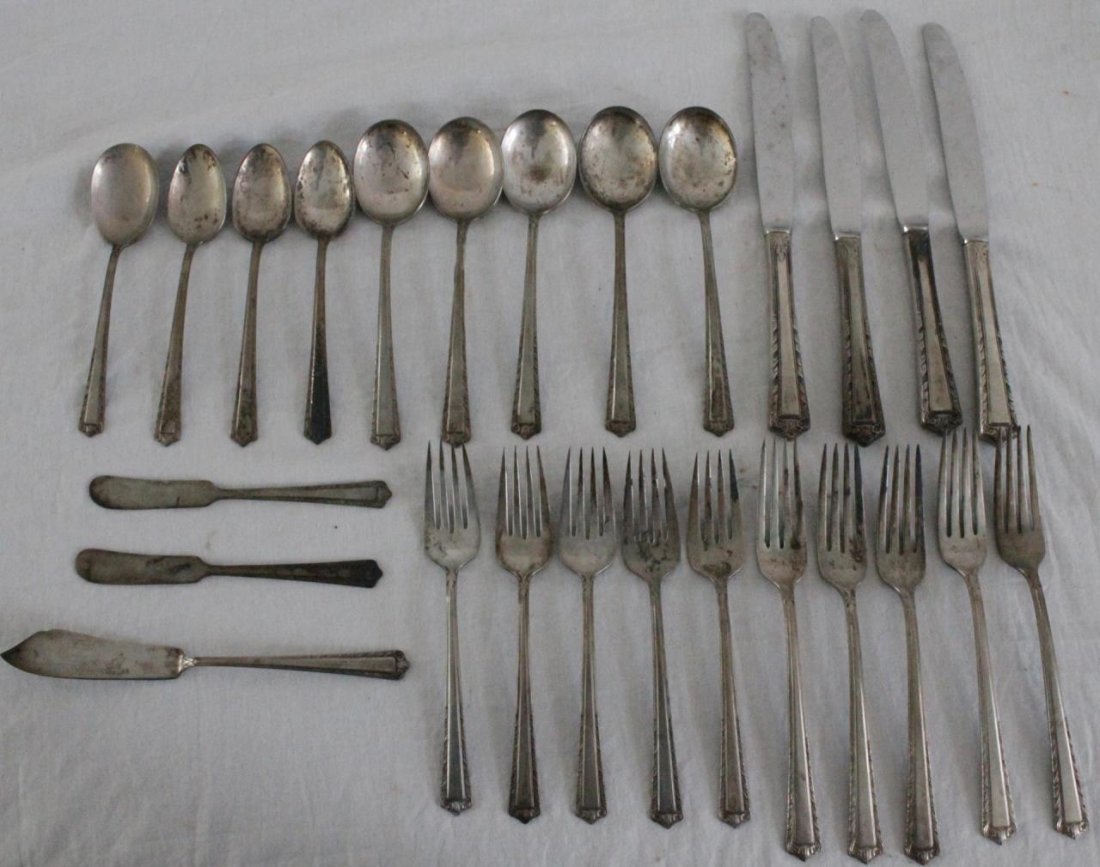 26pc FINE ARTS STERLING PROCESSIONAL FLATWARE (1 of 6)