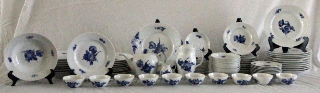 (71pcs) ROYAL COPENHAGEN DENMARK FINE CHINA SET (1 of 9)