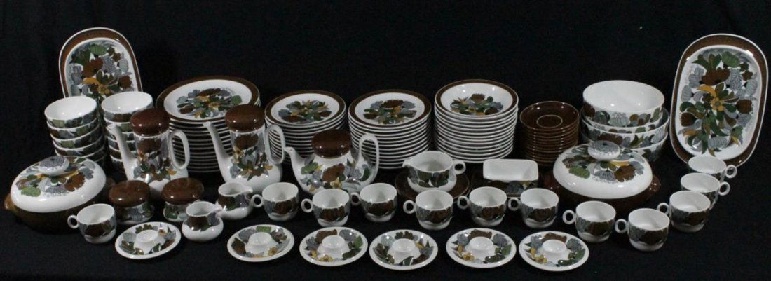 112pc THOMAS 'CAMARGUE' CHINA SET SERVICE FOR 12 (1 of 9)
