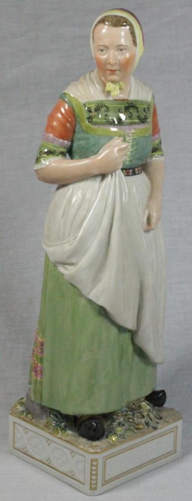 ROYAL COPENHAGEN FIGURE OF FALSTER WOMAN 12216 (1 of 10)