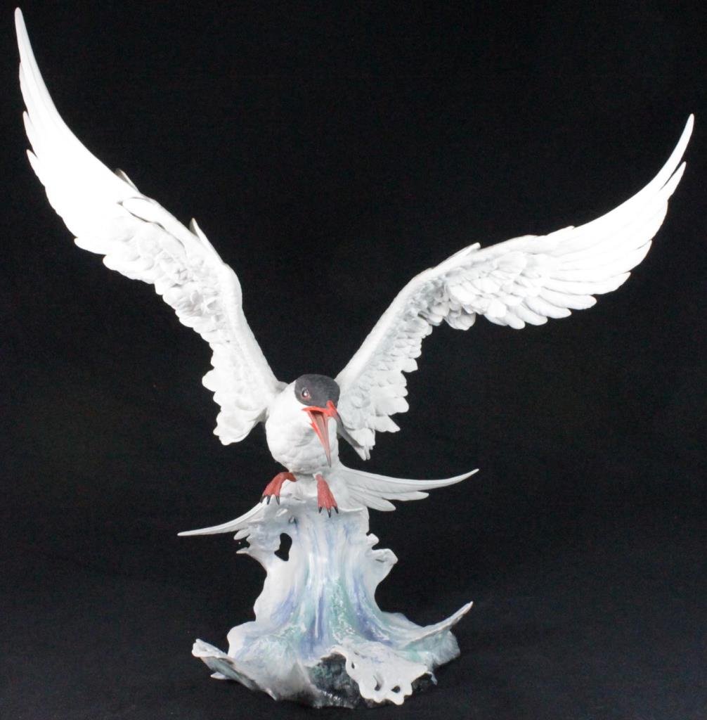 BOEHM PORCELAIN FIGURE FORSTER'S TERN CRESTING (1 of 9)