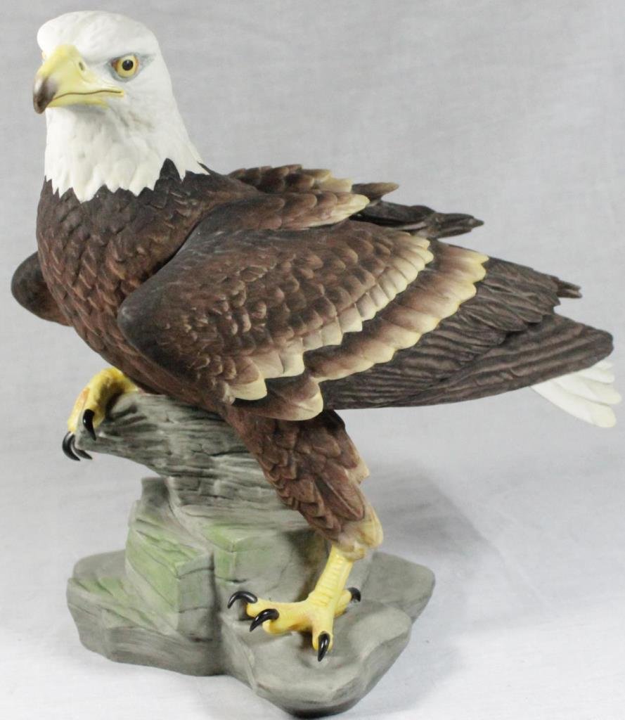 BOEHM PORCELAIN REAGAN INAUGURAL EAGLE FIGURE (1 of 9)