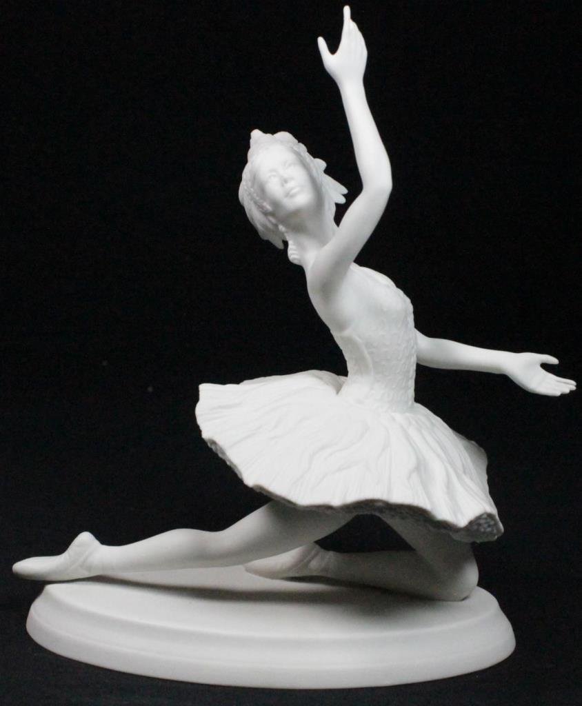 BOEHM PORCELAIN FIGURE OF BALLET DANCER 'FIREBIRD' (1 of 9)