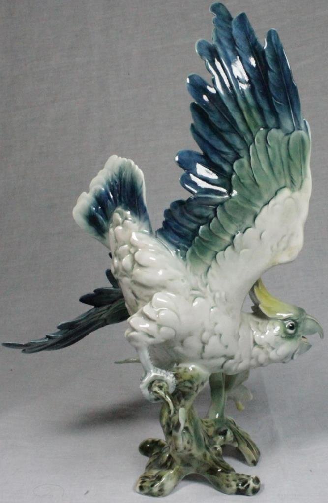 KAISER PORCELAIN COLORED COCKATOO FIGURE (1 of 8)