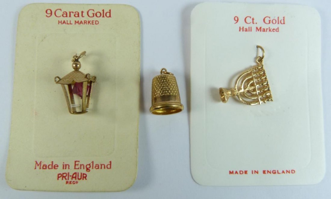 LOT OF 3 ENGLISH 9 KARAT GOLD PENDANTS (1 of 5)