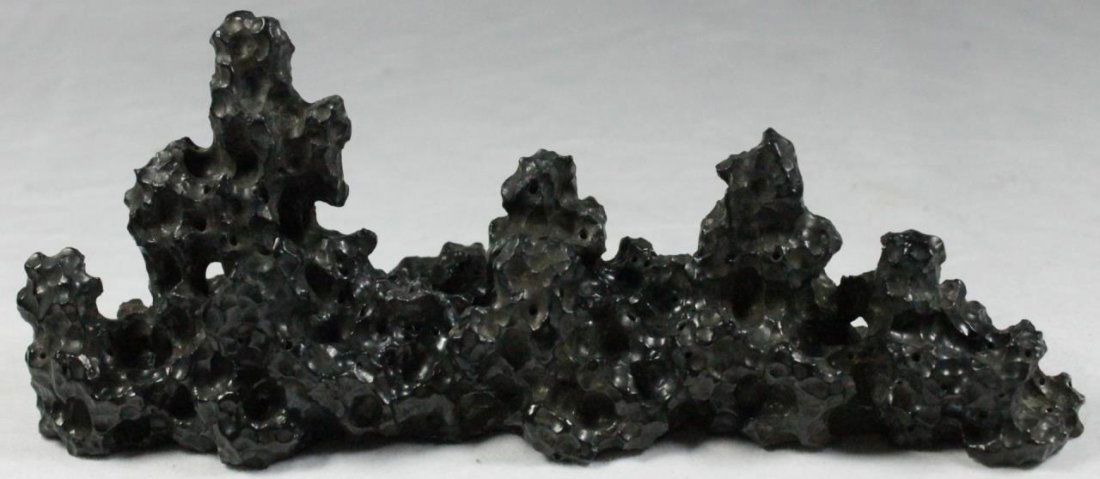 CHINESE BLACK LAVA STONE SCHOLAR'S BRUSH REST (1 of 6)