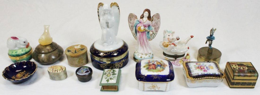 14 COVERED BOX ITEMS OF VARYING MATERIALS (1 of 10)