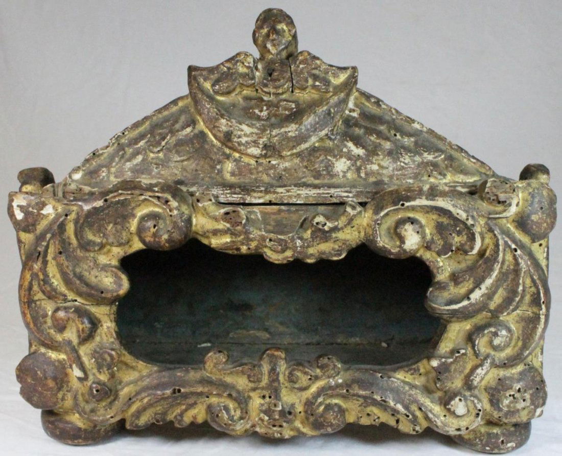 18TH C CONTINENTAL WOOD CARVED ALTAR BOX (1 of 7)