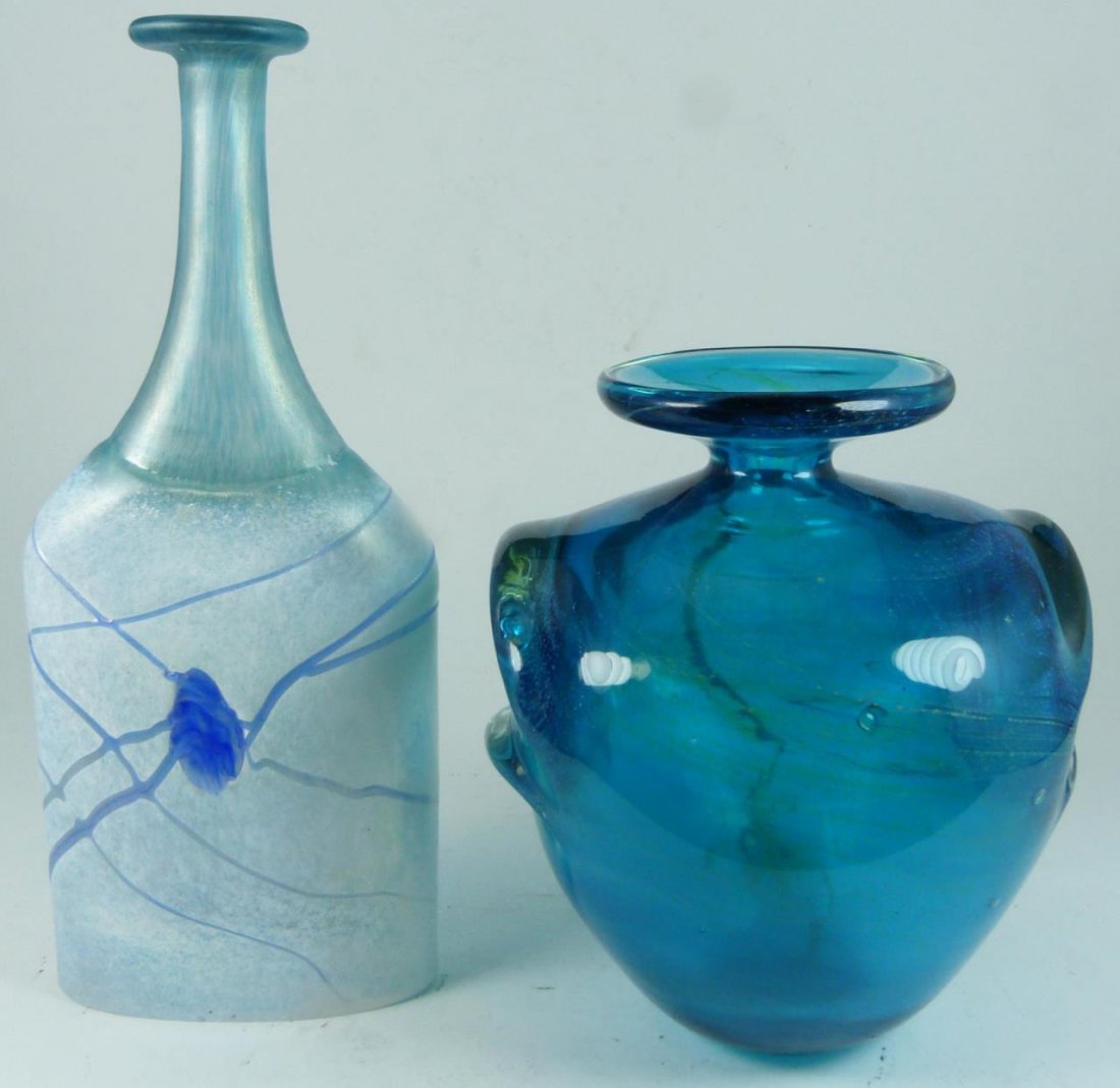LOT OF 2 SIGNED HAND BLOWN STUDIO GLASS VASES (1 of 8)