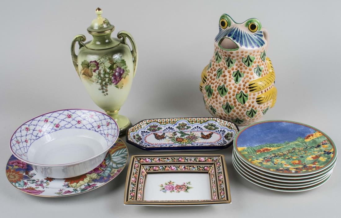 Miscellaneous Group of Table Decorations: Including a set of Villeroy & Boch dessert plates, diameter 8 1/4 inches, porcelain covered urn, Mexican dresser tray, Wedgwood dresser tray, etc. Notice to bidders: Condition reports and additional p