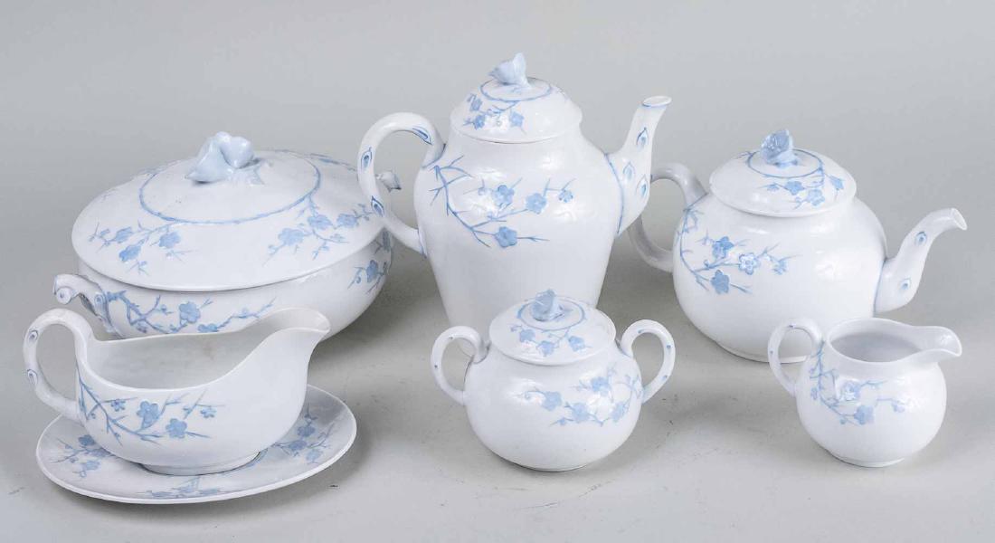 Copeland Spode Porcelain Dinner Service: Approximately one hundred sixty one pieces, Blance De Chine (Blue Flowers) pattern, comprising, fourteen service plates, fourteen dinner plates, fourteen square dessert plates, fourteen salad plates, 