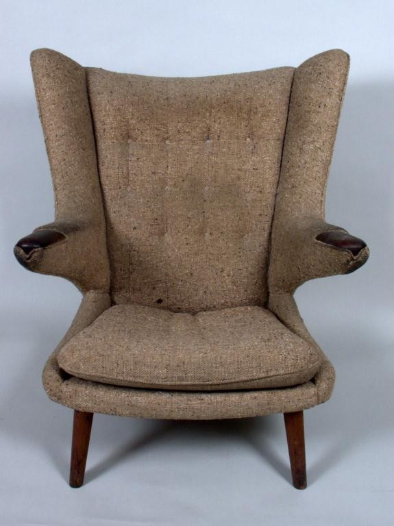 Hans J. Wegner Papa Bear Chair