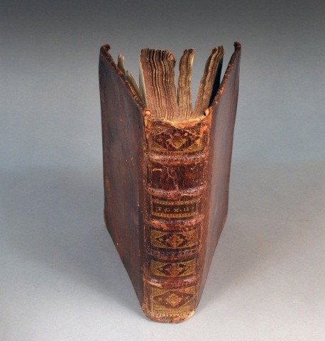 Table Chronologique De L'Histoire: Table Chronologique De L'Histoire De L'Ancien Testament, Tom II. The Chronological Chapters of the History of the Old Testament, Volume II. Starting before 420 BC. Leather bound. (As Is Condition).