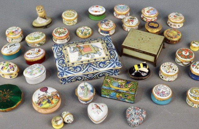 Miscellaneous Group of Trinket Boxes: Including Halcyon Days and Limoges examples.