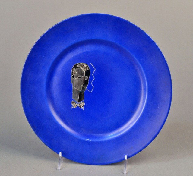 James Mont for Heinrich & Co., Ceraimc Plate: Circa 1950, facsimile signature. Diameter 11 inches.