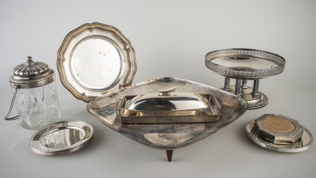 Group of Silver Plated Articles: Including a pedestal bowl, a square footed tray, a butter dish with glass liner, set of bread plates, set of coasters, etc. Bread plates, diameter 6 inches.