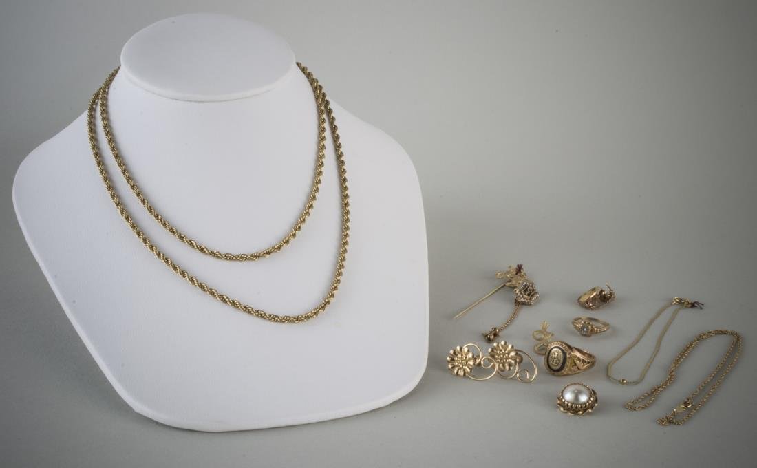 Group of Gold and Gold Filled Jewelry: Including school ring, solitaire ring, earrings, pendant, stickpin, etc. Total 14 grams.