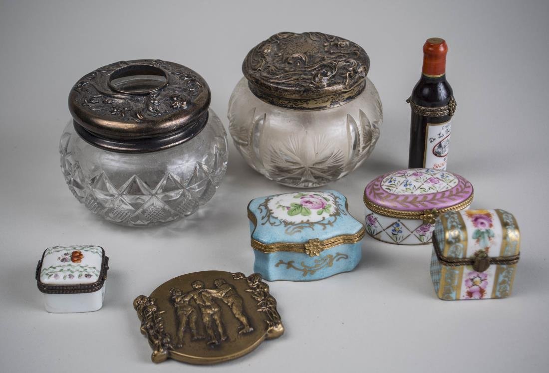 Miscellaneous Group of Table Decorations: Five Limoges porcelain trinket boxes, two dresser bottles, set of English steak knives, etc. Various sizes.