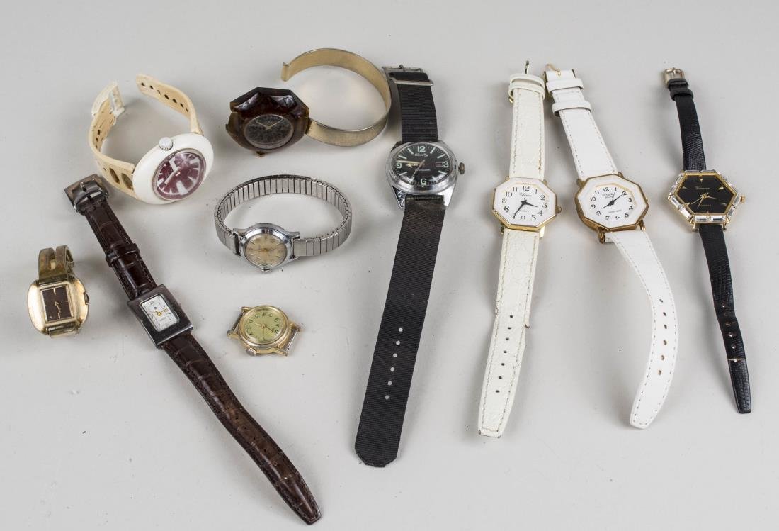 Group of Lady's Fashion Watches: Various makers and designers, including Bradley, Accro bracelet watch, Seiko bracelet watch, Vienna quartz, etc. Notice to bidders: Condition reports and additional photographs are provided by request