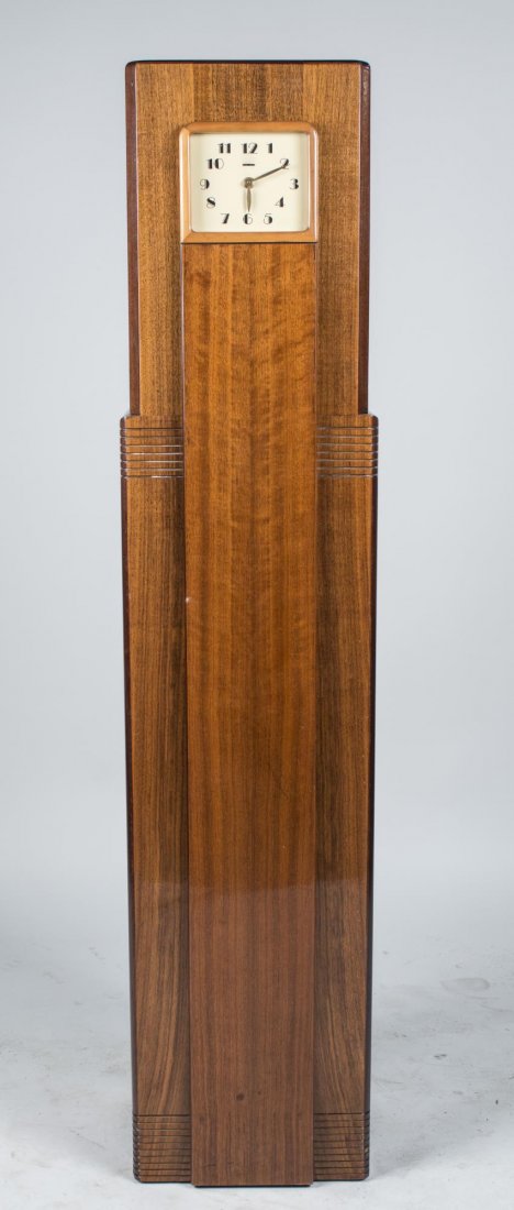 Westinghouse WR-8 Art Deco Clock Radio: Circa 1931, designed by Raymond Loewy with a rectangular face with roman numerals. Height 60 1/2 inches, width 12 1/4 inches, depth 11 1/2 inches. Notice to bidders: Condition reports and additional p