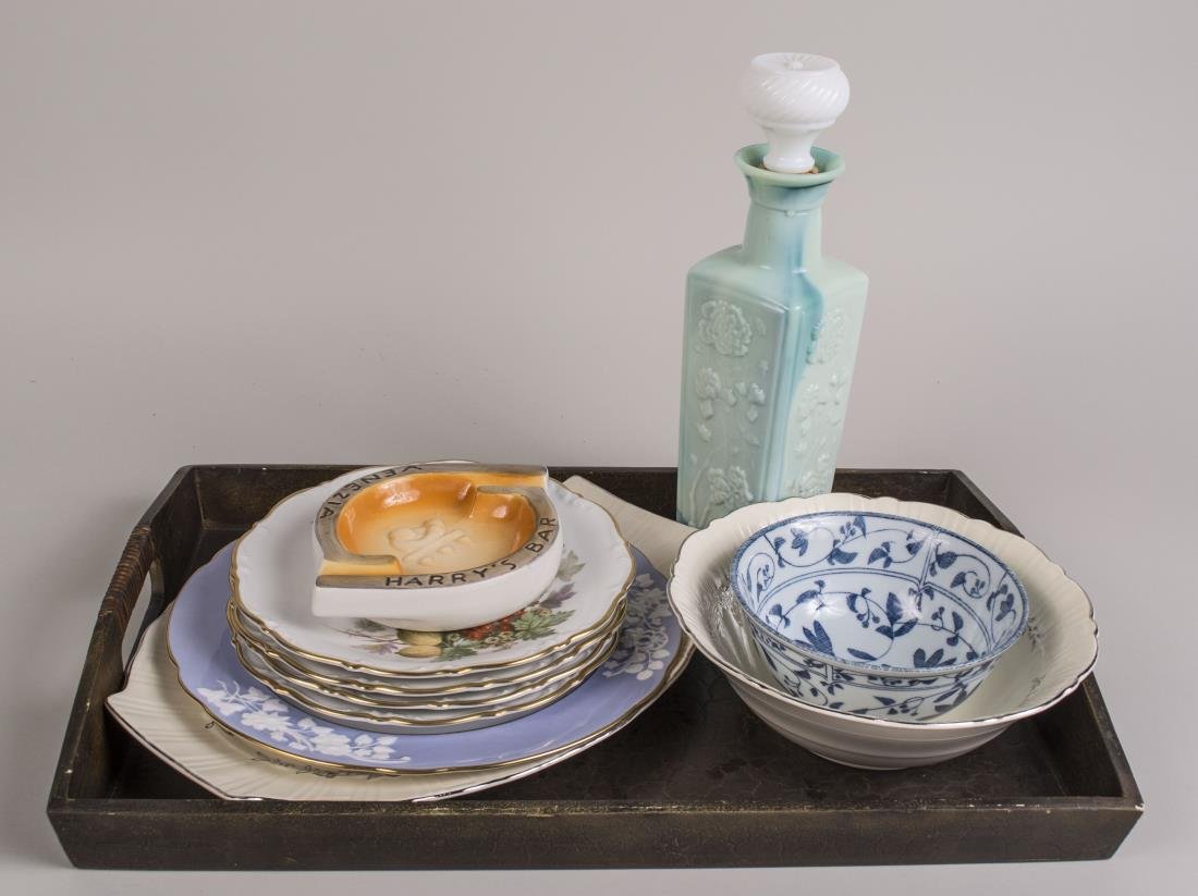 Miscellaneous Group of Table Decorations: Including a wood two handled serving tray, a Spode porcelain dinner plate, a set of four Bavarian porcelain dessert plates, an opaque green glass decanter, a Chinese blue and white porcelain bowl, etc
