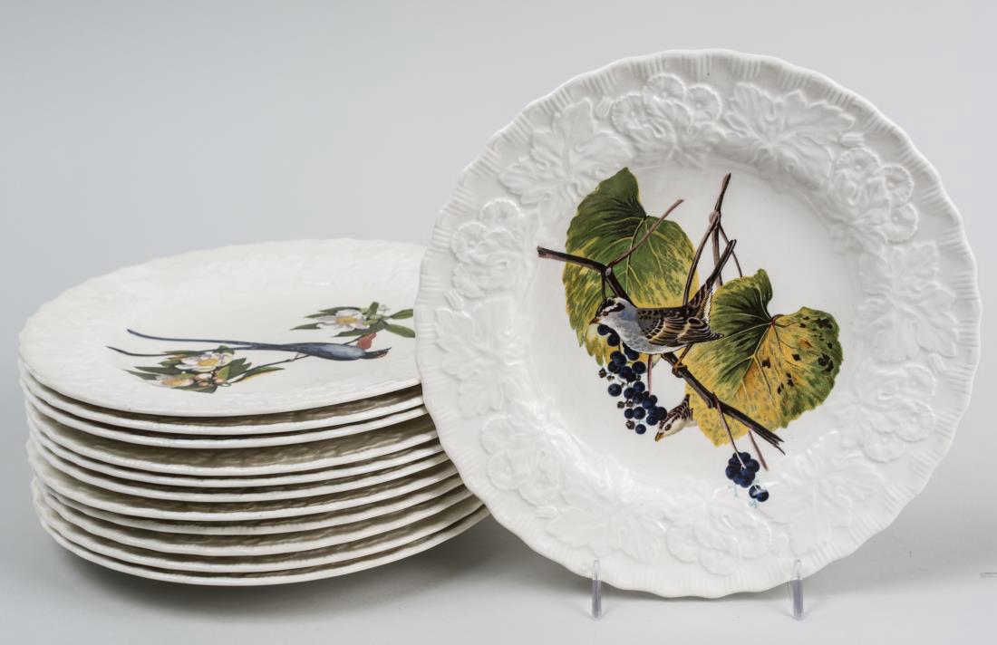 Set of Alfred Meakin Birds of America Plates: Twelve individual cabinet plates, each with a different bird, reproduced from the Elephant Folio Edition of Audubon's Birds of America. Diameter 8 3/4 inches. Notice to bidders: Condition reports and