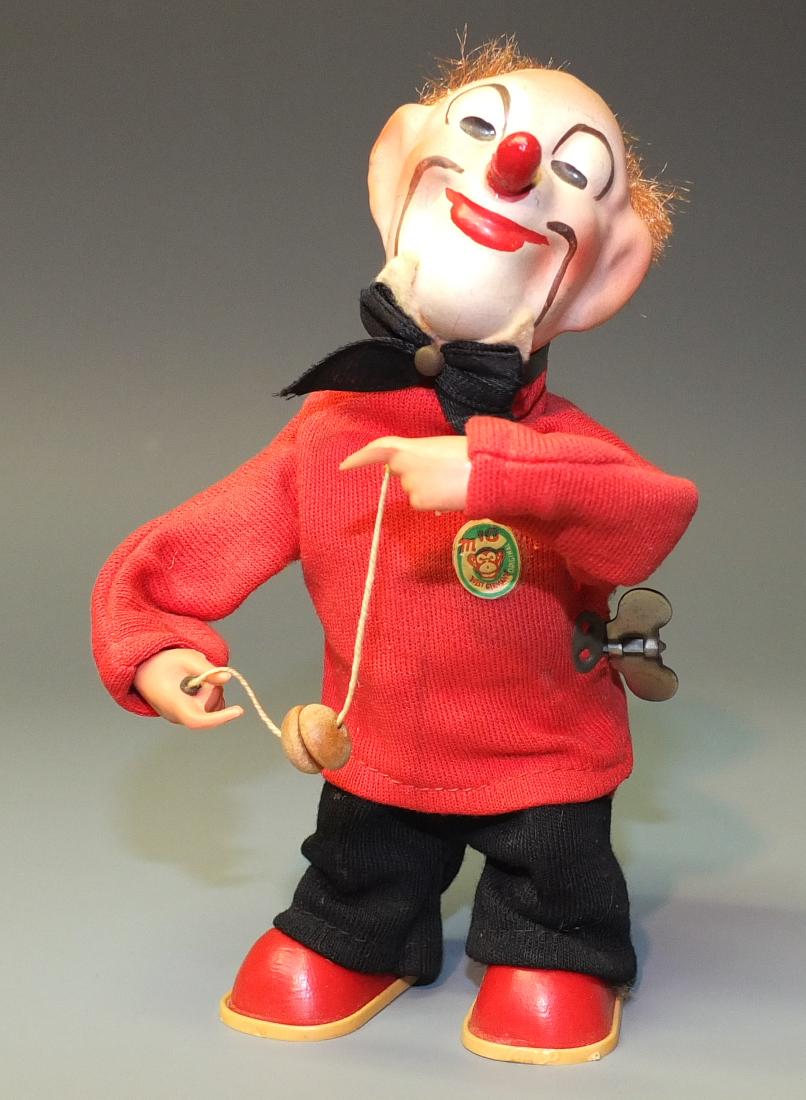 RARE CARL GERMAN WINDUP YO YO CLOWN (1 of 2)