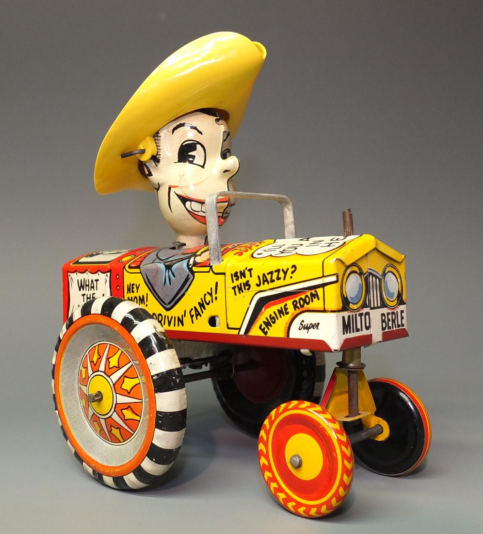 MARX TIN WINDUP MILTON BERLE CRAZY CAR (1 of 7)