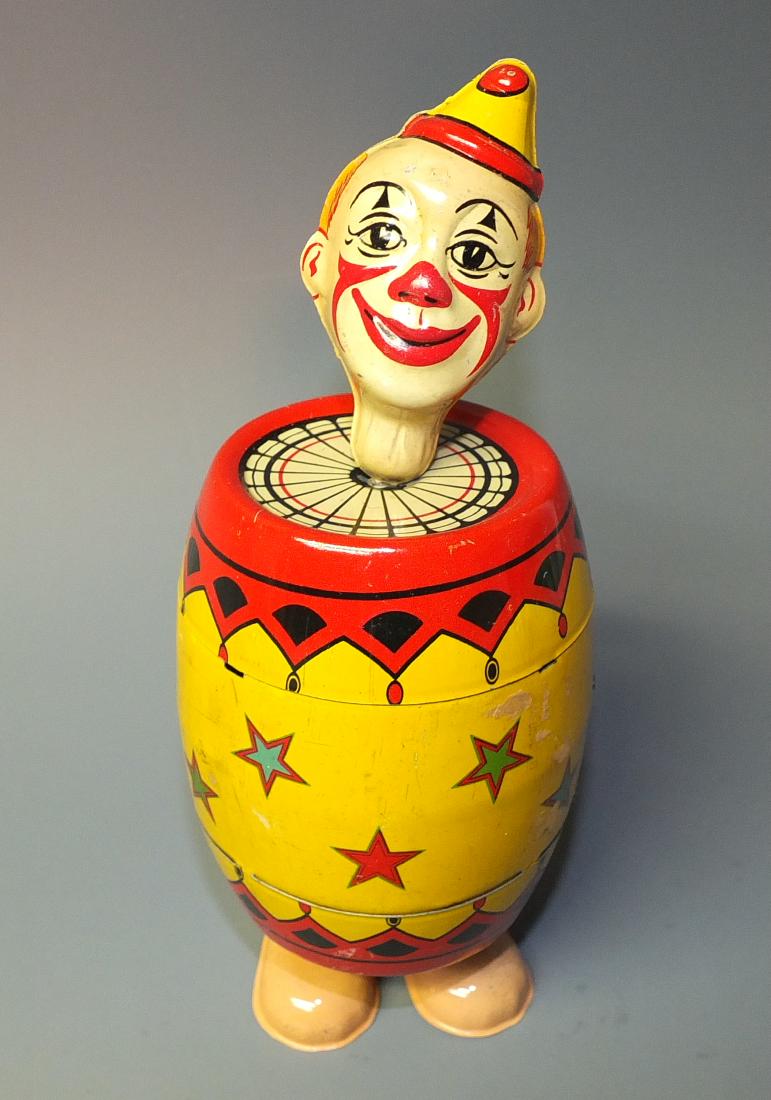 CHEIN CIRCUS CLOWN IN BARREL TIN WINDUP (1 of 4)