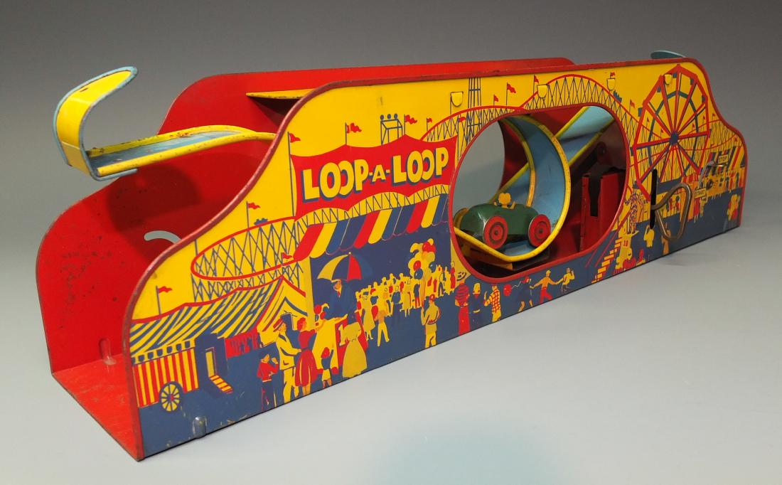 WOLVERINE LOOP A LOOP TIN WINDUP (1 of 8)