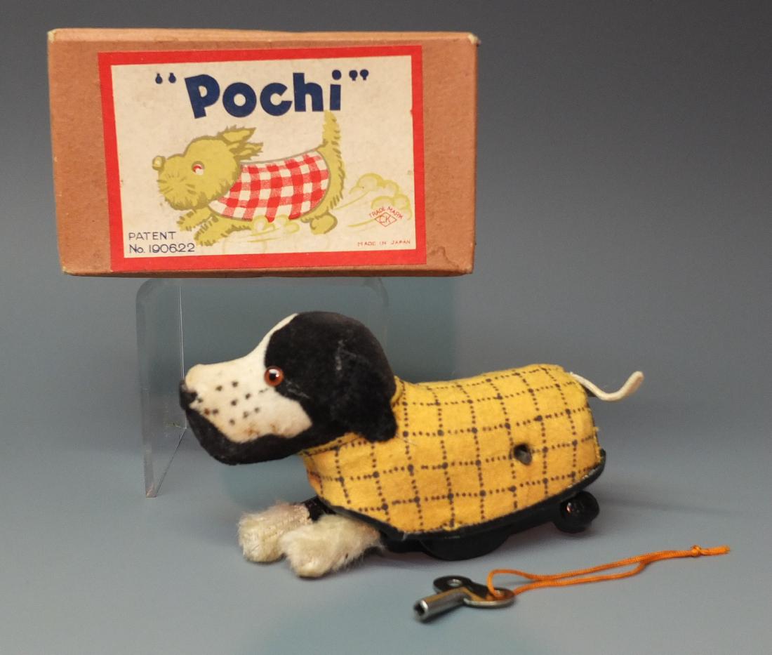 KURAMOCHI POCHI WINDUP DOG & BOX (1 of 7)