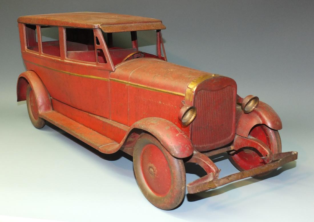 RARE TURNER LINCOLN SEDAN 26" CAR