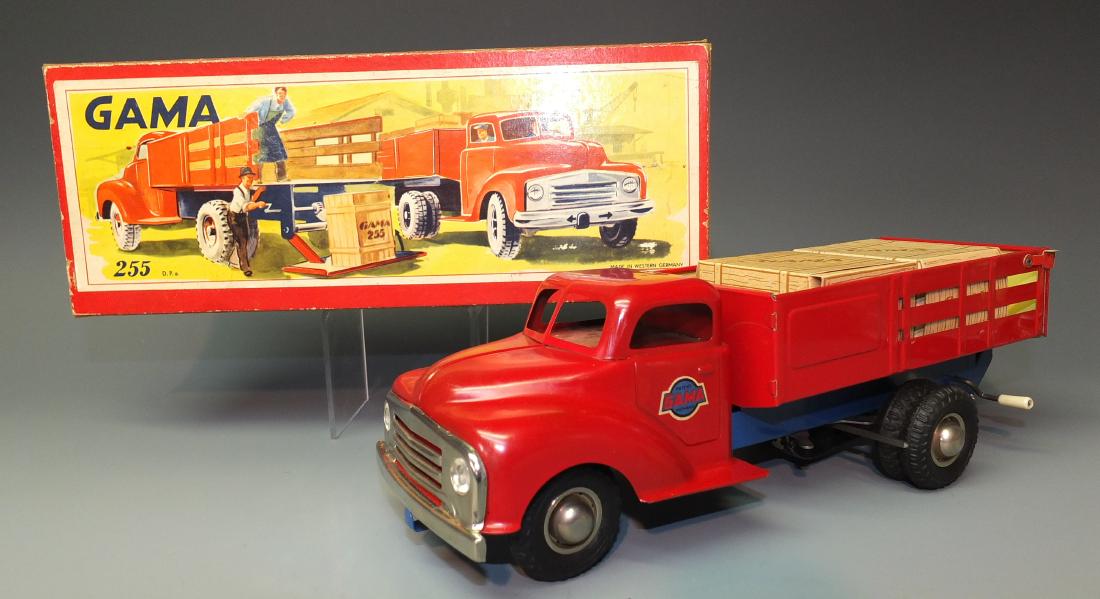 GAMA GERMAN TIN STAKE TRUCK 255 & BOX (1 of 10)